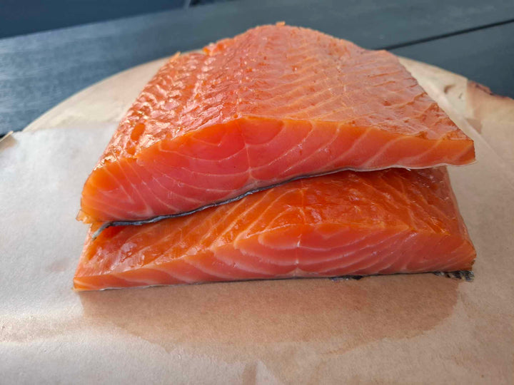 Płat z łososia wędzony na zimno 300g