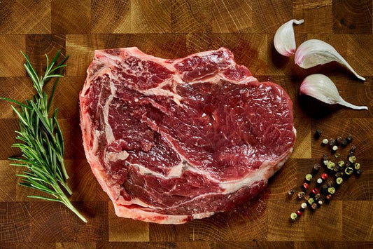 ANTRYKOT WOŁOWY Z KOŚCIĄ 300g